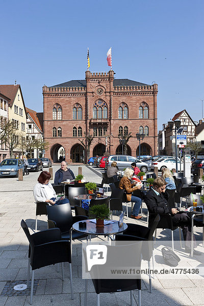 Marktplatz und Rathaus  Tauberbischofsheim  Baden-Württemberg  Deutschland  Europa