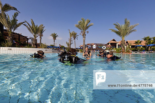 Diving course for teens in the swimming pool  Club Aldiana  Southern Cyprus  Cyprus  Europe