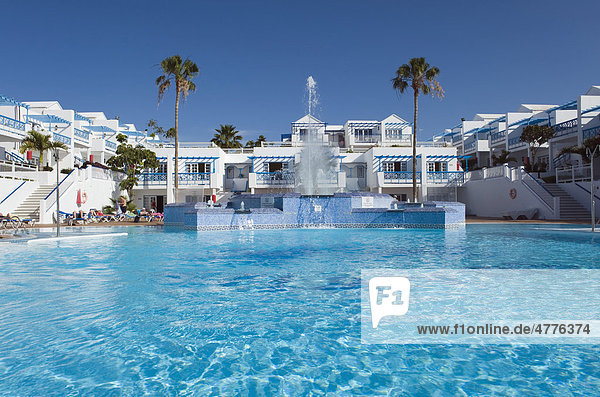 Swimming Pool im Hotel  Atlantis Las Lomas Appartment  Puerto del Carmen  Lanzarote  Kanarische Inseln  Spanien  Europa