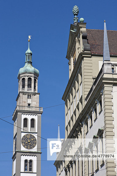 Perlachturm und Fassade Rathaus  Augsburg  Bayern  Deutschland  Europa