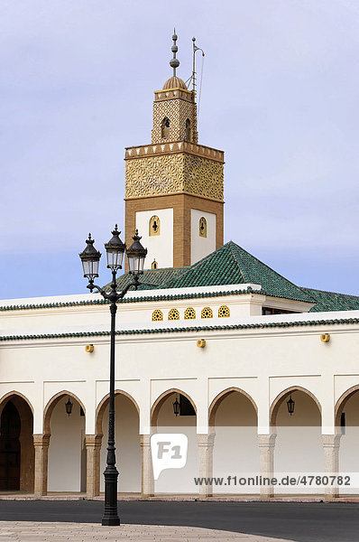 Detail  Gebäude im Regierungsviertel von Rabat  Marokko  Afrika