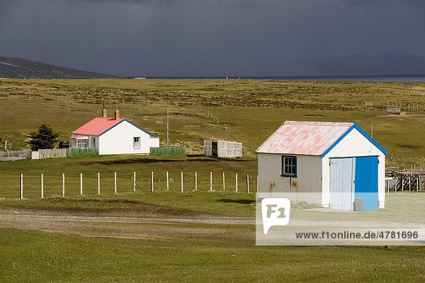 Haus und Garage in Port Louis  Falkland-Inseln  Südatlantik
