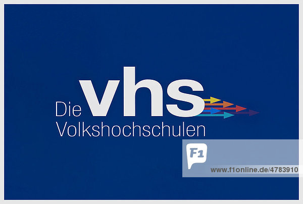 Logo  VHS Die Volkshochschulen  Deutscher Volkshochschul-Verband e. V.