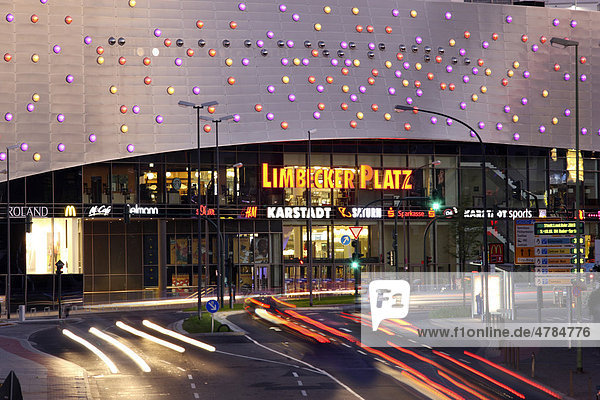 Limbecker Platz shopping center  completed in 2009  Essen city centre  illuminated facade on Berliner Platz square  Essen  North Rhine-Westphalia  Germany  Europe