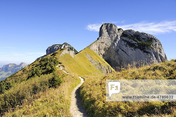 Der geologische Höhenwanderweg von der Saxer Lücke zum Stauberen in den Appenzeller Alpen  Kanton Appenzell-Innerrhoden  Schweiz  Europa