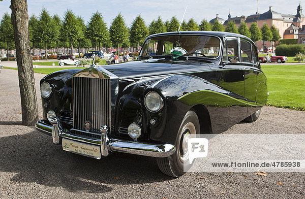 Rolls-Royce Silver Cloud I  Baujahr 1955  GB  Classic-Gala  Concours d'ElÈgance im barocken Schlosspark  Schwetzingen  Baden-Württemberg  Deutschland  Europa