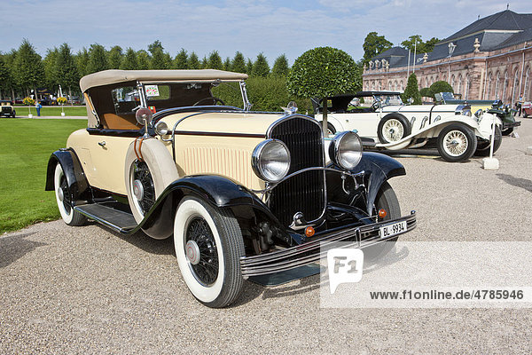Chrysler Roadster Typ 75  Baujahr 1929 USA  Classic-Gala  Concours d'ElÈgance im barocken Schlosspark  Schwetzingen  Baden-Württemberg  Deutschland  Europa