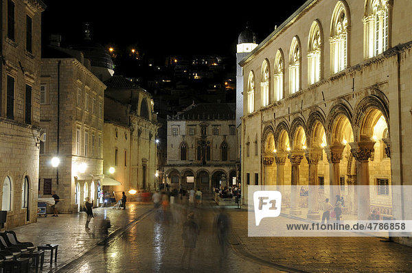 Nachtaufnahme  Rektorenpalast  Sponza Palast  Pred Dvorom  Altstadt  Dubrovnik  Republik Kroatien  Europa