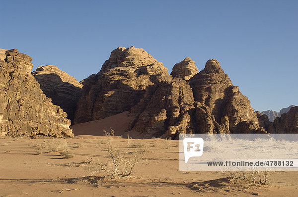 Wadi Rum  Wüste  Jordanien  Mittlerer Osten