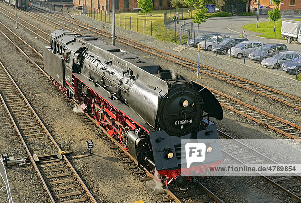 BR 01 Dampflokomotive  Deutsches Dampflokomotiv-Museum  Neuenmarkt  Franken  Bayern  Deutschland  Europa