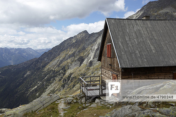 Hütte in der Reißeck-Gruppe  Hohe Tauern  Kärnten  Österreich  Europa