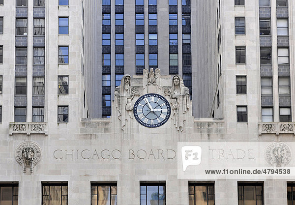 Teilansicht Chicago Board of Trade CBOT  CME Chicago Mercantile Exchange Group  älteste Terminbörse der Welt  Financial District  Chicago Loop  Chicago  Illinois  Vereinigte Staaten von Amerika  USA