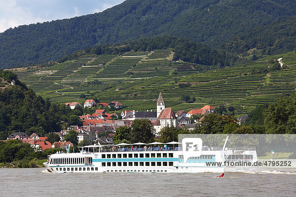 MS Rousse Prestige cruise ship on the Danube  Spitz  Wachau  Waldviertel quarter  Lower Austria  Austria  Europe