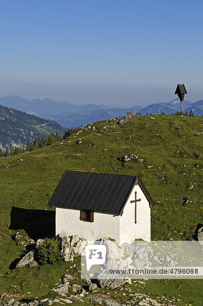Kapelle auf der Eggenalm  Reit im Winkl  Chiemgau  Oberbayern  Bayern  Deutschland  Europa  Tirol Österreich  Europa