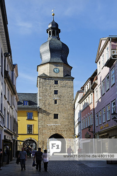 Spitalgasse mit Turm an der kleinen Mauer  Coburg  Oberfranken  Franken  Bayern  Deutschland  Europa