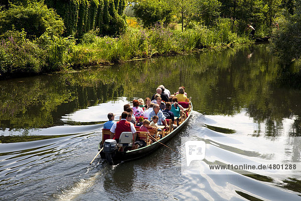 Boat on the river  Luebben  Spreewald  Spree Forest  Brandenburg  Germany  Europe