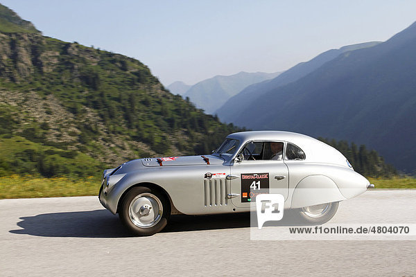 BMW 328 Coupe  built in 1939  Mille Miglia original from the BMW Museum  being driven by Marc Surer  former Formula 1 driver  Soelkpass  Ennstal Classic 2010 Vintage Car Rally  Groebming  Styria  Austria  Europe