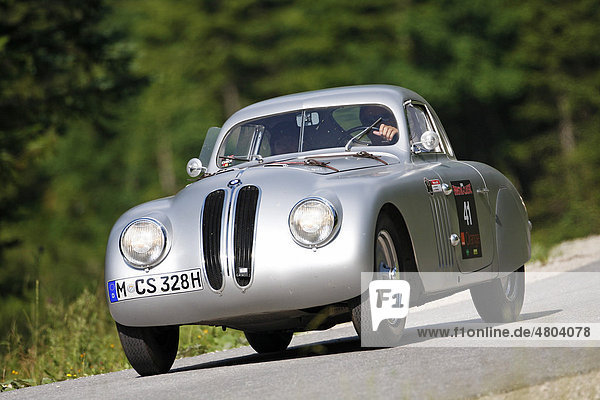 BMW 328 Coupe  built in 1939  Mille Miglia original from the BMW Museum  being driven by Marc Surer  former Formula 1 driver  Ennstal Classic 2010 Vintage Car Rally  Groebming  Styria  Austria  Europe