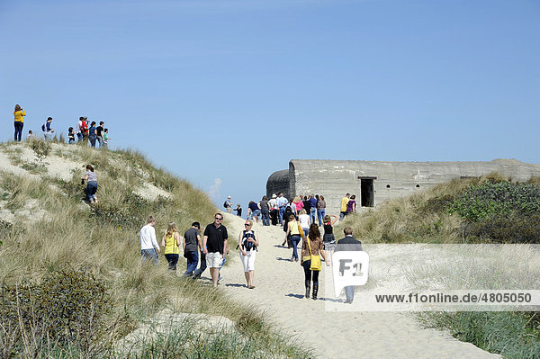 People walking amongst the dunes  German bunker from the Second World War  Skagen  Jutland  Denmark  Europe