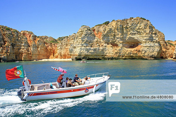 Bootstour zu den Klippen  Ponta de Piedade  Lagos  Algarve  Portugal  Europe