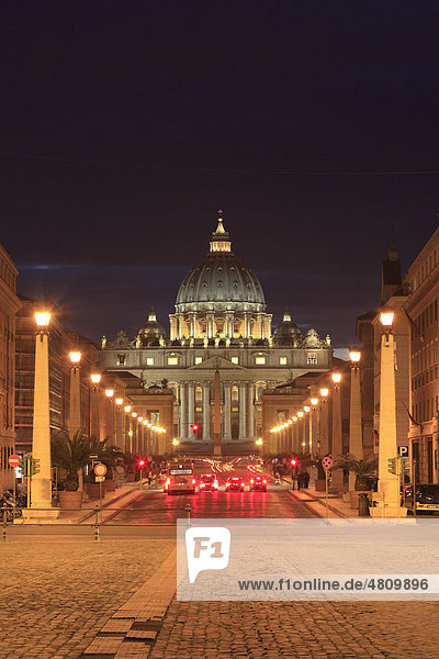 Petersdom  Via della Conciliazione  Vatikan  Rom  Italien  Europa