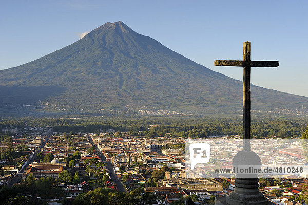 Cross  Cerro de la Cruz  Agua volcano with Antigua  Guatemala  Central America
