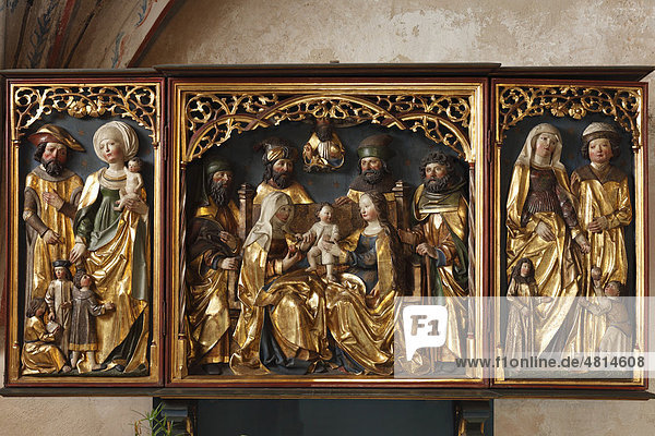 Altar der heiligen Sippe  evangelische Pfarrkirche Langenzenn  Mittelfranken  Franken  Bayern  Deutschland  Europa