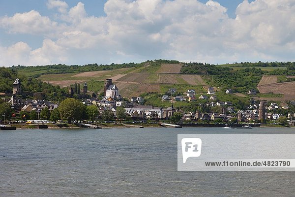 Europa  Deutschland  Rheinland-Pfalz  Blick auf das Dorf Oberwesel am Rhein