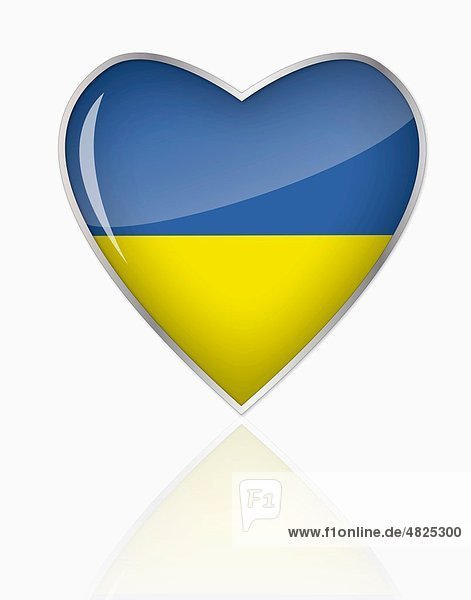 Ukrainische Flagge in Herzform auf weißem Grund