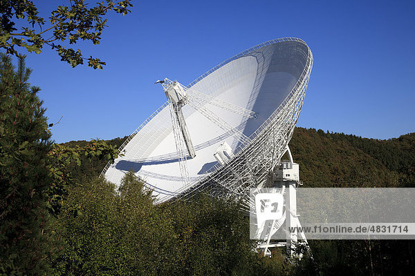 Radioteleskop Effelsberg  Nordrhein-Westfalen  Deutschland  Europa