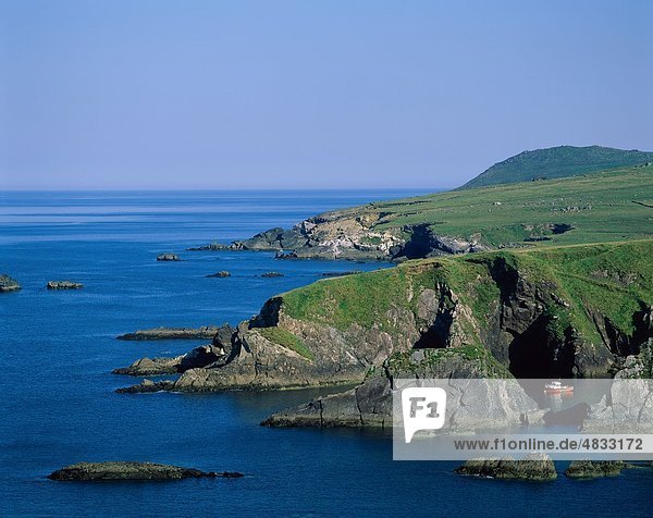 Küste  Küstenlandschaft  County Kerry  Dingle  Urlaub  Irland  Europa  Isolated  Isolation  Landmark  Halbinsel  Felsen  Rocky  Touris