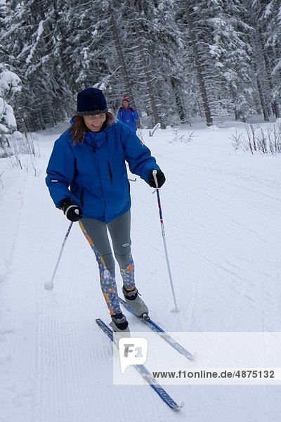 Frau  Skisport