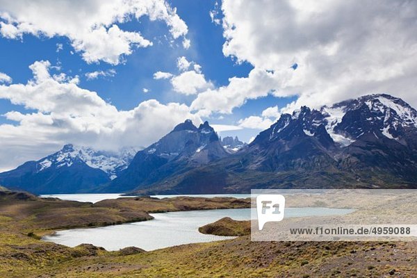 SÃ?damerika  Chile  Patagonien  Blick auf die Berge mit nordenskjÄd-See
