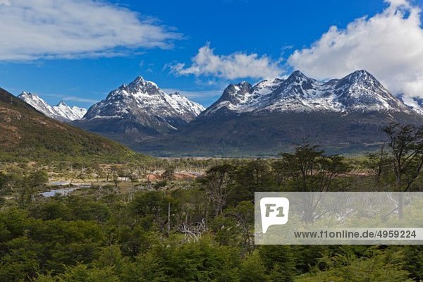 Südamerika  Argentinien  Feuerland  Ushuaia  Blick auf die Berge
