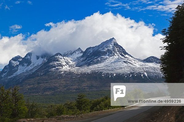Südamerika Argentinien Feuerland Ushuaia Blick auf die Berge