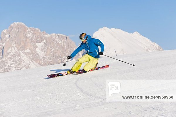 Italy  Trentino-Alto Adige  Alto Adige  Bolzano  Seiser Alm  Mid adult man on ski tour