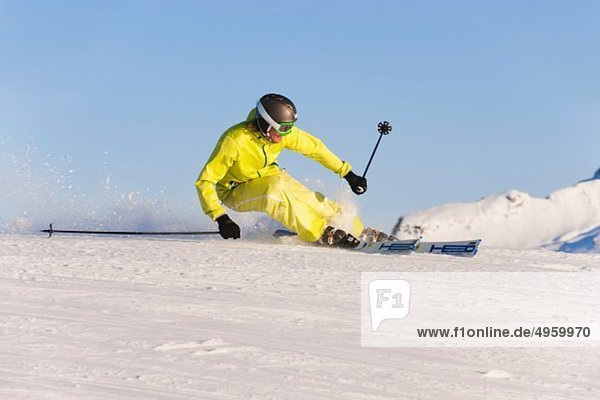 Italy  Trentino-Alto Adige  Alto Adige  Bolzano  Seiser Alm  Mid adult man on skiing