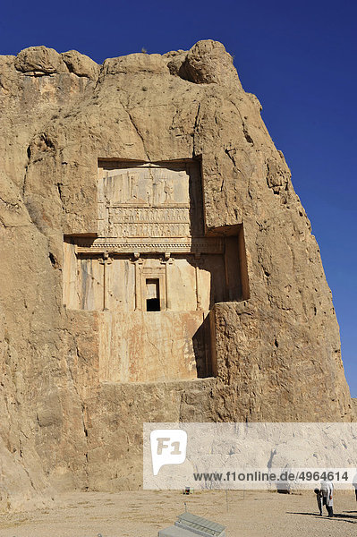 Iran  Shiraz  near Persepolis  Complex Gravestone Nasqu e Rostam  where are Buried the Persian Kings Darius I and II  Serse and Ataserse