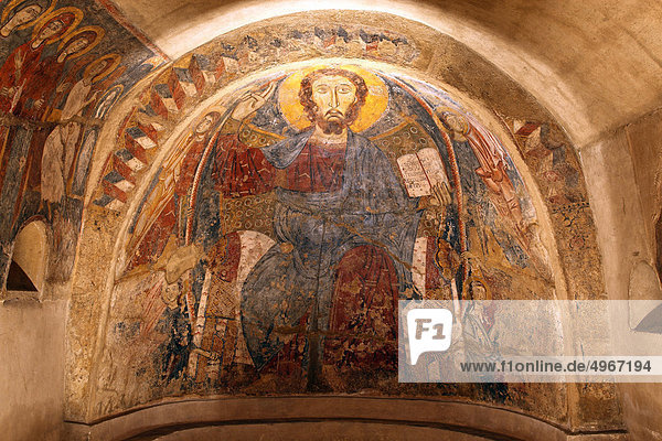 Kirche Krypta Freske Italien