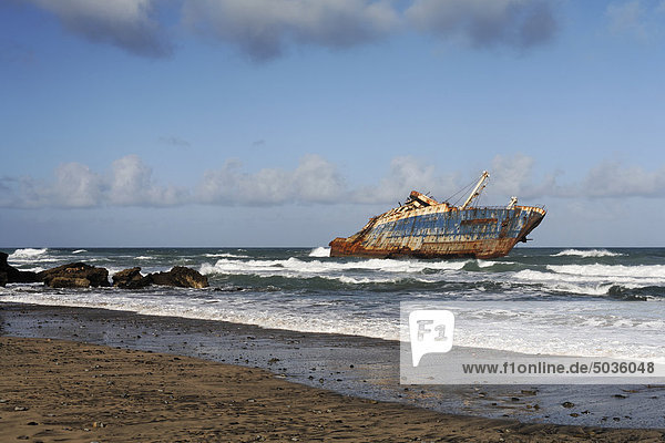 Spanien  Kanarische Inseln  Fuerteventura  Pajara  Shipwreck American Star bei Garcey Beach