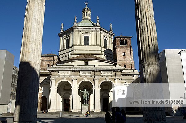 Italy  Lombardy  Milan  Basilica di San Lorenzo Maggiore