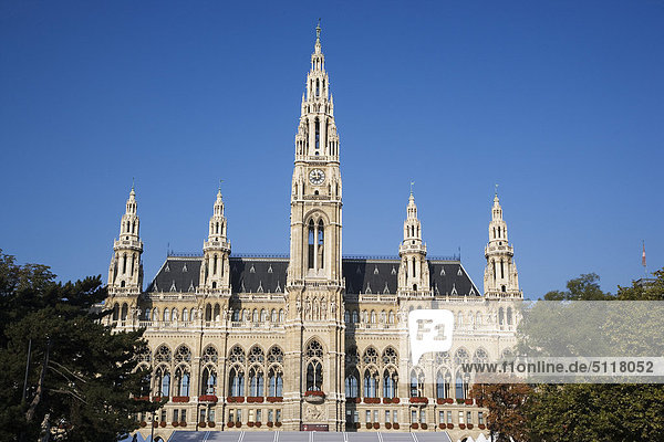 Österreich  Wien  Rathaus  Rathaus  Detail von den Hauptturm  der Rathaus City Hall  wurde von Friedrich von Schmidt entworfen.