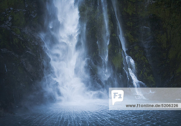 Neuseeland  Südinsel  Glacier Waterfall