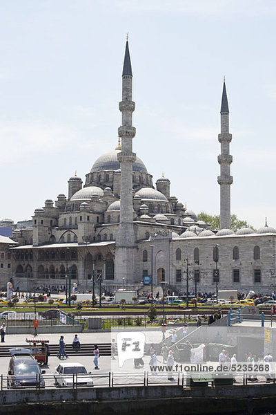 The New Mosque  or Yeni Cami Mosque  in Istanbul  Turkey