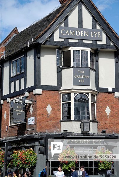 Die Camden Eye Pub in Camden Town  London  England