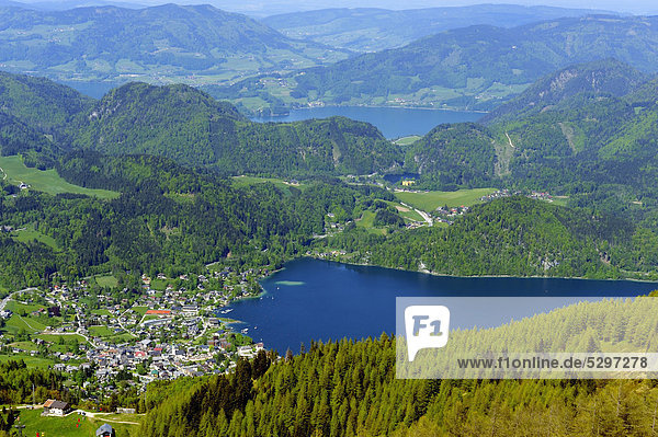 View from Mt. Zwoelferhorn to St. Gilgen  Lake Wolfgangsee and Lake Mondsee  Salzkammergut region  Salzburg  Austria  Europe
