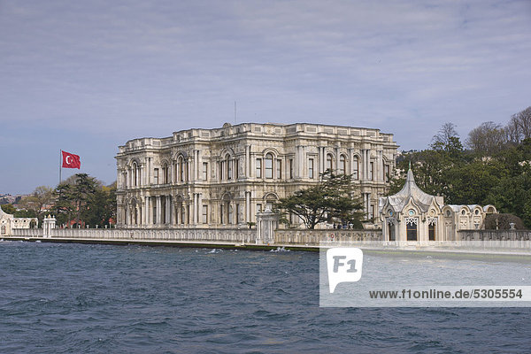 Beylerbeyi Sarayi  Sommerpalast der Sultane  asiatisches Bosporusufer  Istanbul  Türkei