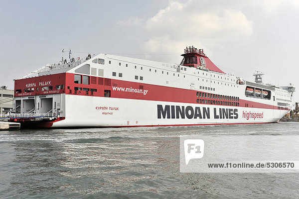 HighSpeed Ferries Europa Palace Baujahr 2000 214m 600 PKW Minoan Lines Venedig Venetien Italien Europa