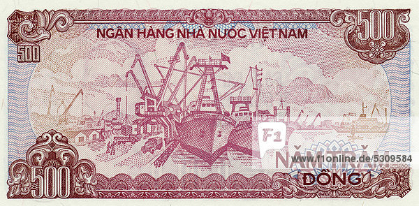 Banknote aus Vietnam  mit dem Hafen von Hai Phong  500 Dong  1988