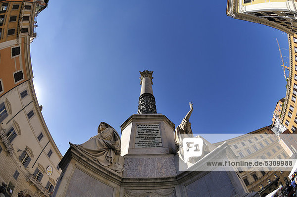 Colonna dell' Immacolata auf der Piazza Mignanelli  Rom  Latium  Italien  Europa
